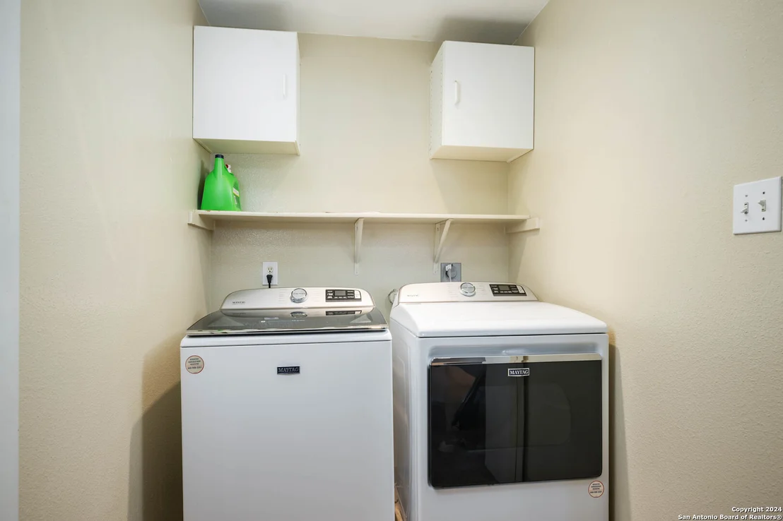 Photo of 13667 Bridgeview