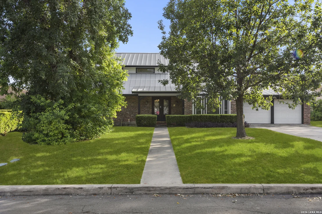 Photo of 10807 Mount Ida