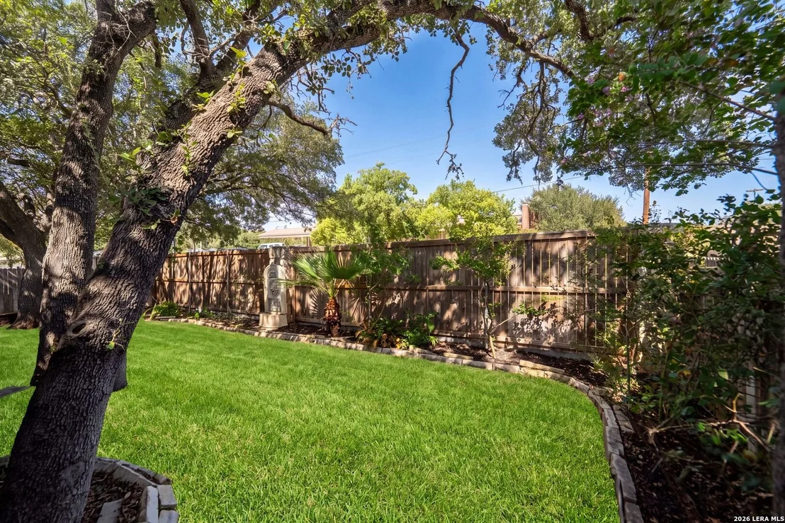 Photo of 4011 LEGEND RANCH DR
