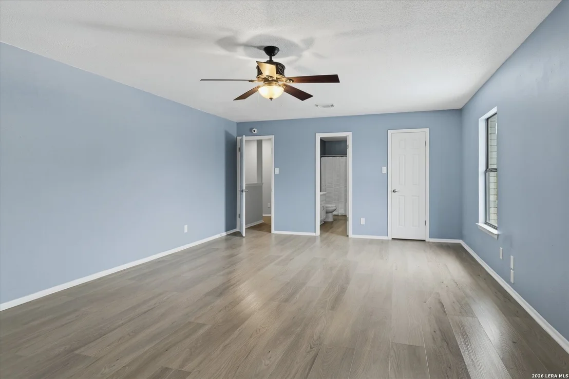 Photo of 6838 Park Haven