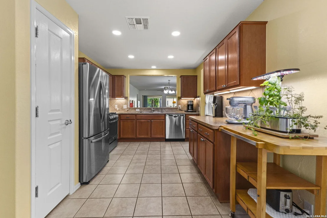 Photo of 4911 Sky Oaks