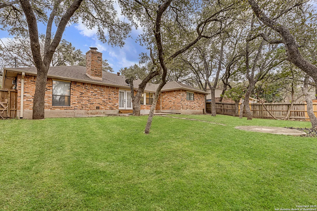 Photo of 7723 Crooked Brook