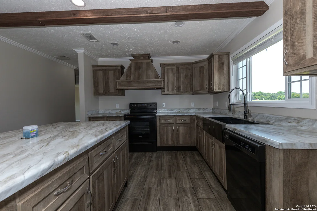 Photo of 283 County Road 510