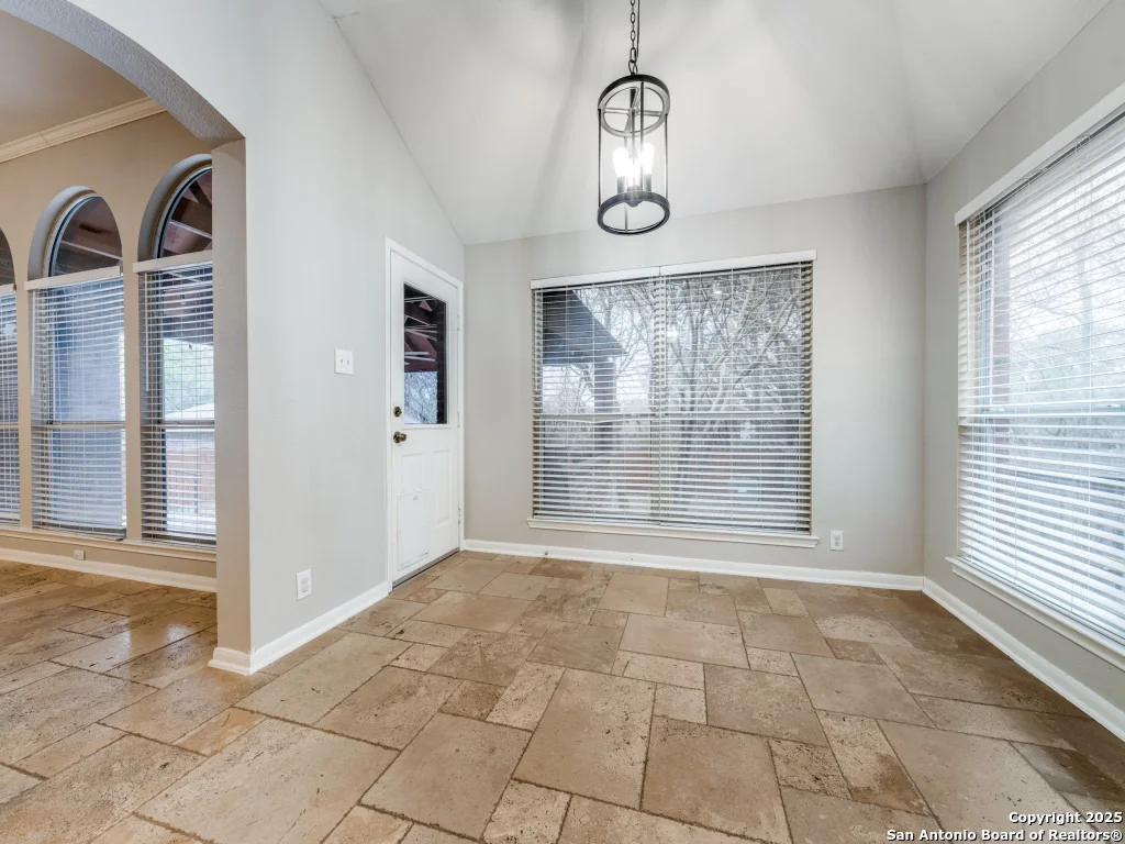 Photo of 12451 HART CLF