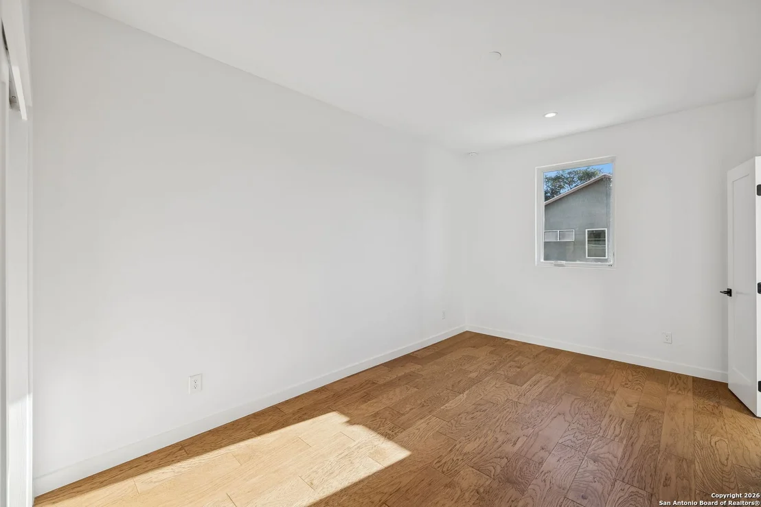 Photo of 502 McMonigal