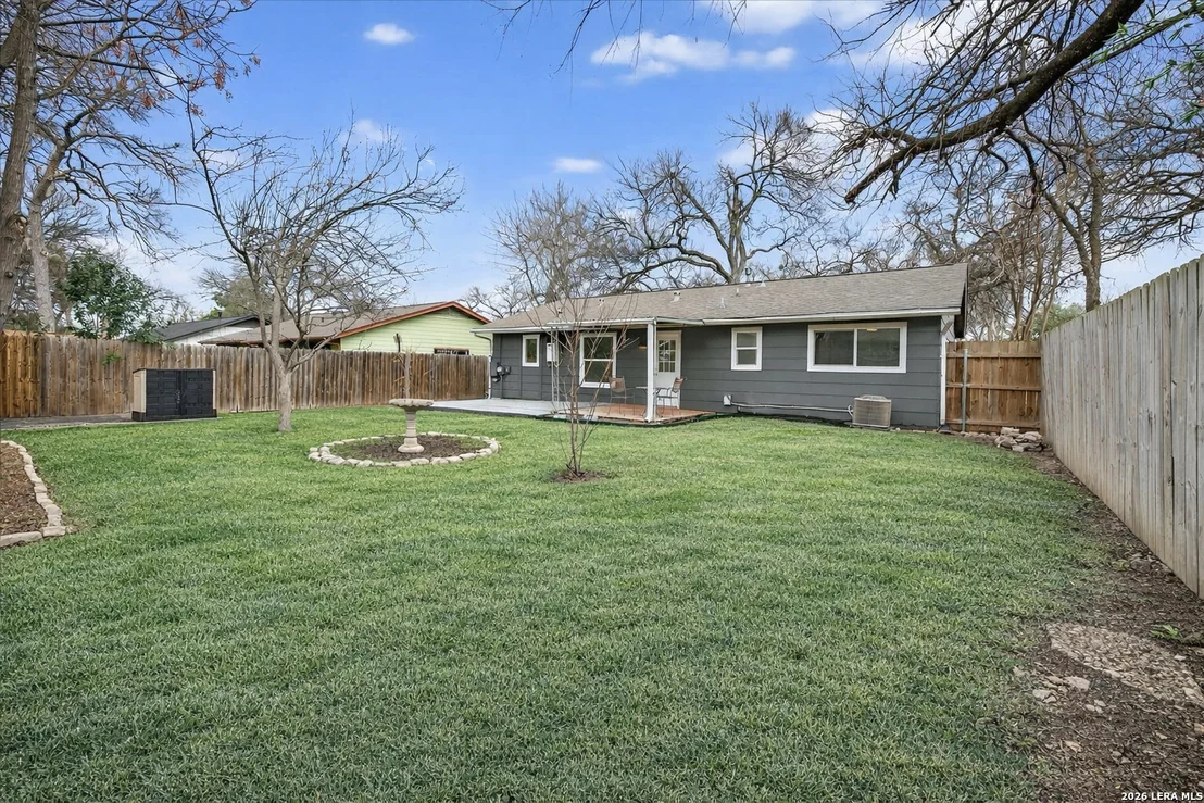 Photo of 6218 Hillston