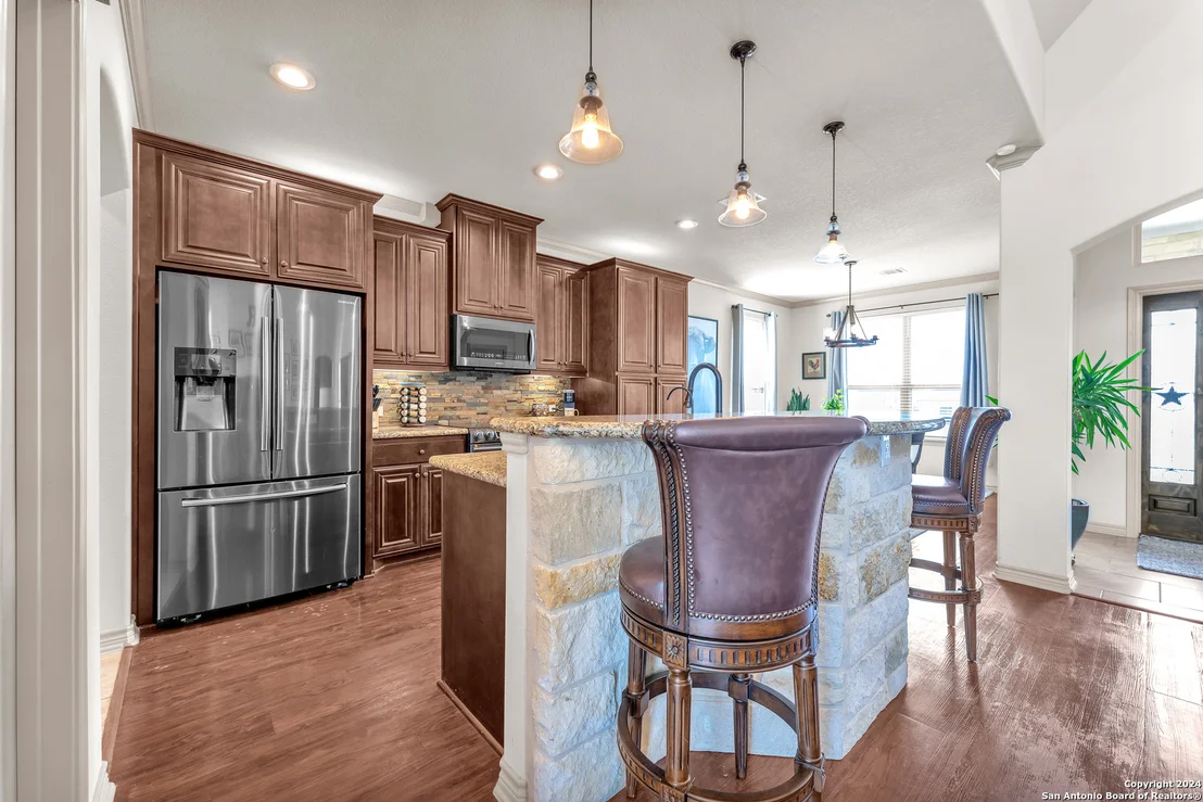 Photo of 714 Abbott Rdg