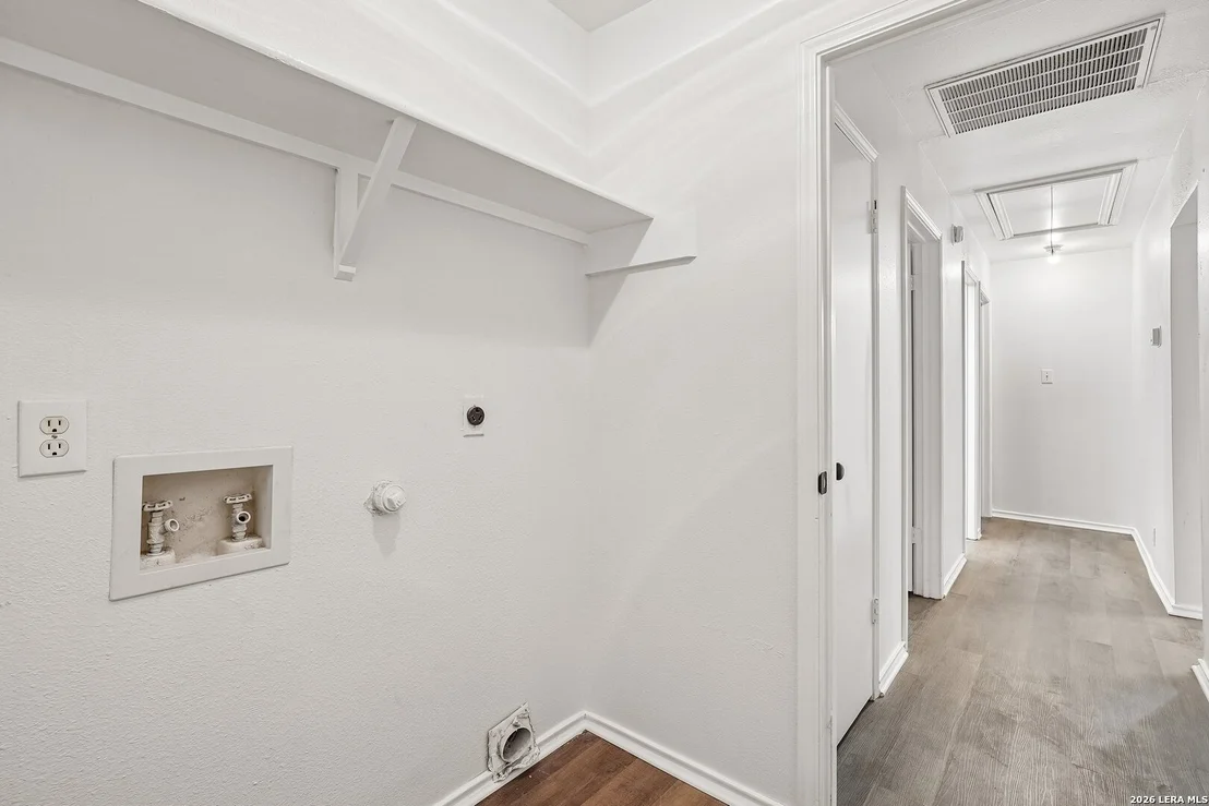 Photo of 1200 DOVE MDWS