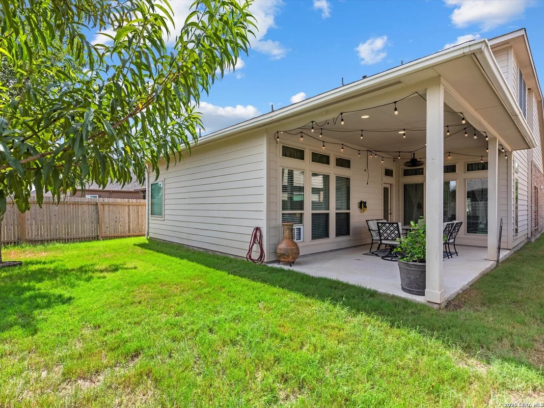 Photo of 217 SPLIT RAIL DR