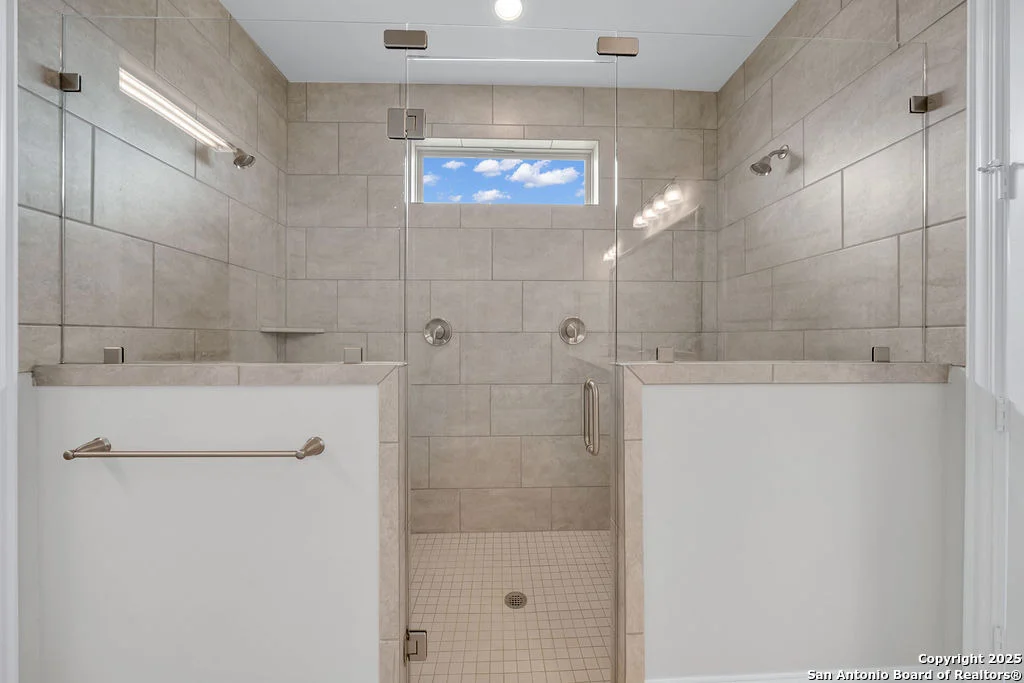 Photo of 5215 Park Overlook