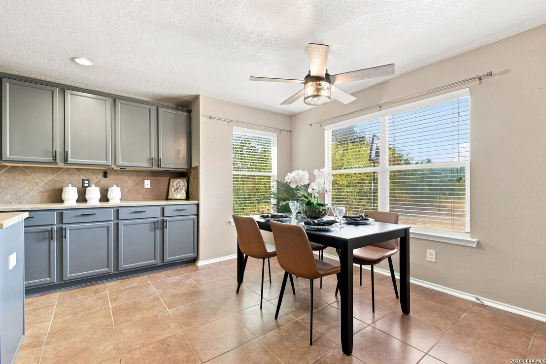 Photo of 283 Reeves Garden