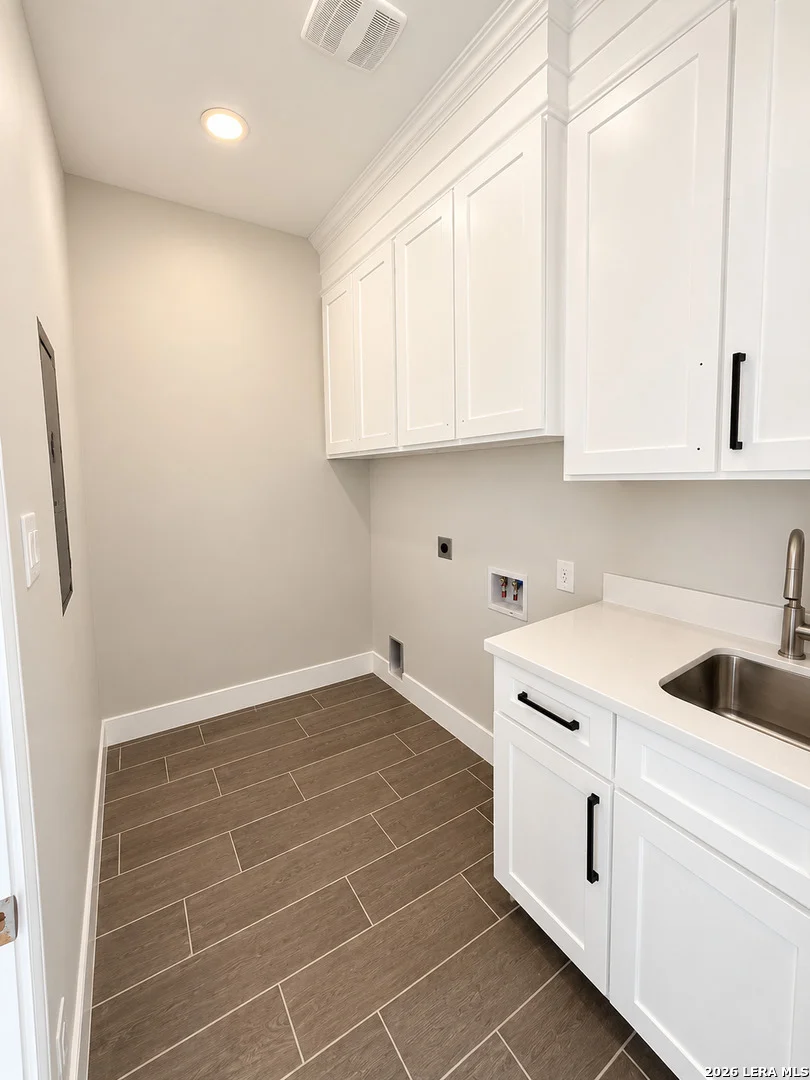 Photo of 816 Ceniza