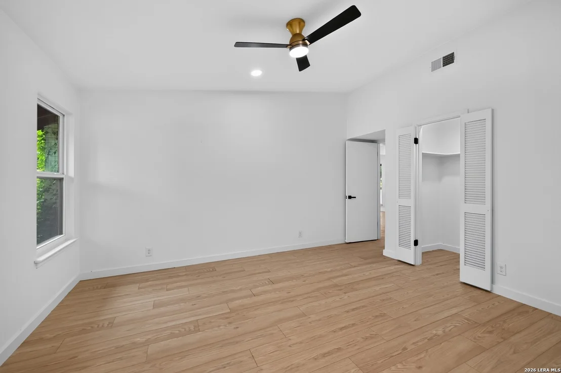 Photo of 1017 CRIPPLE CREEK DR