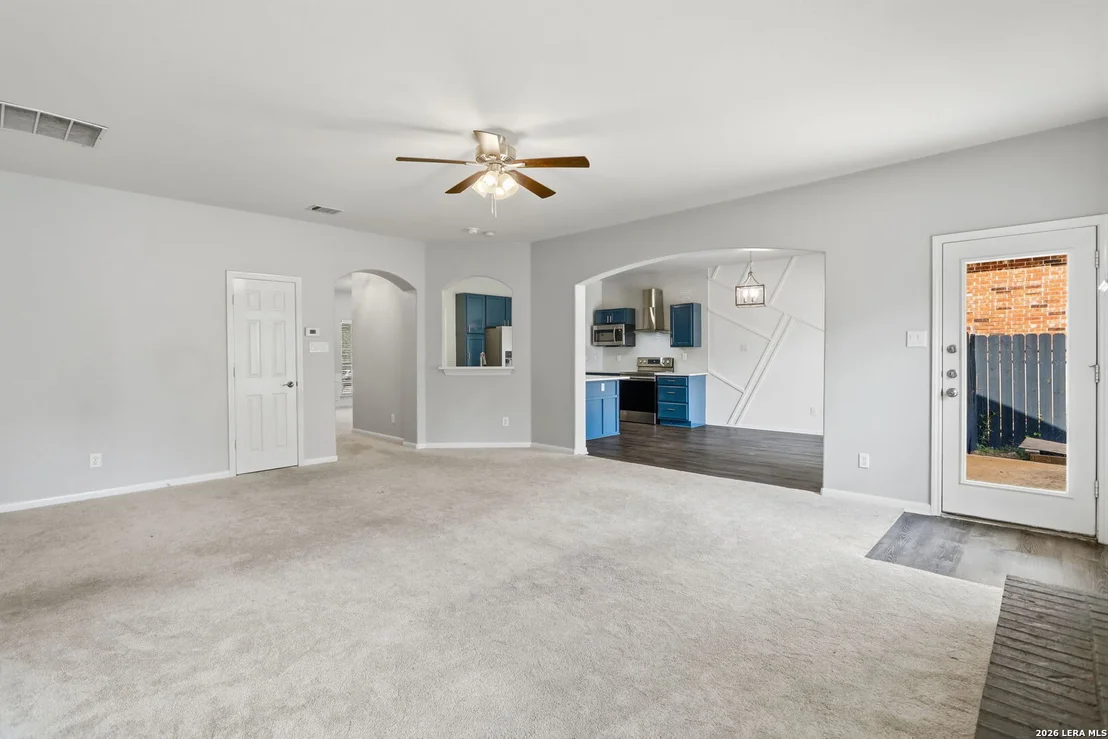 Photo of 123 Impala Cir