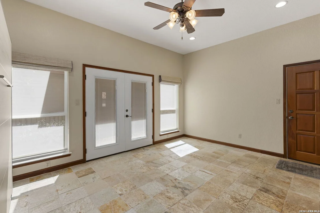 Photo of 436 PARADISE PT