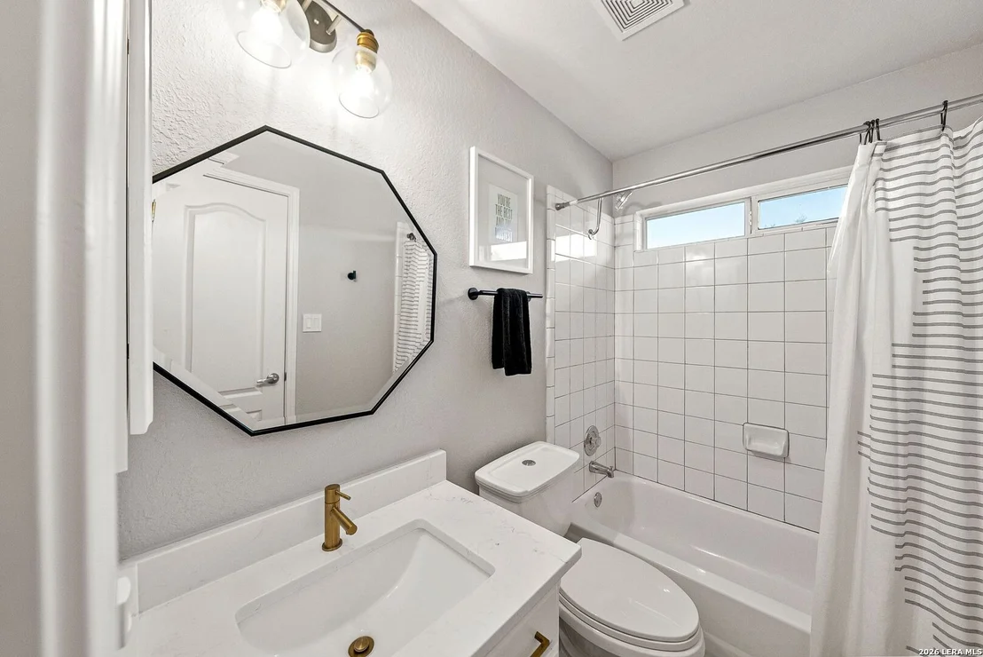 Photo of 719 Walder Trail