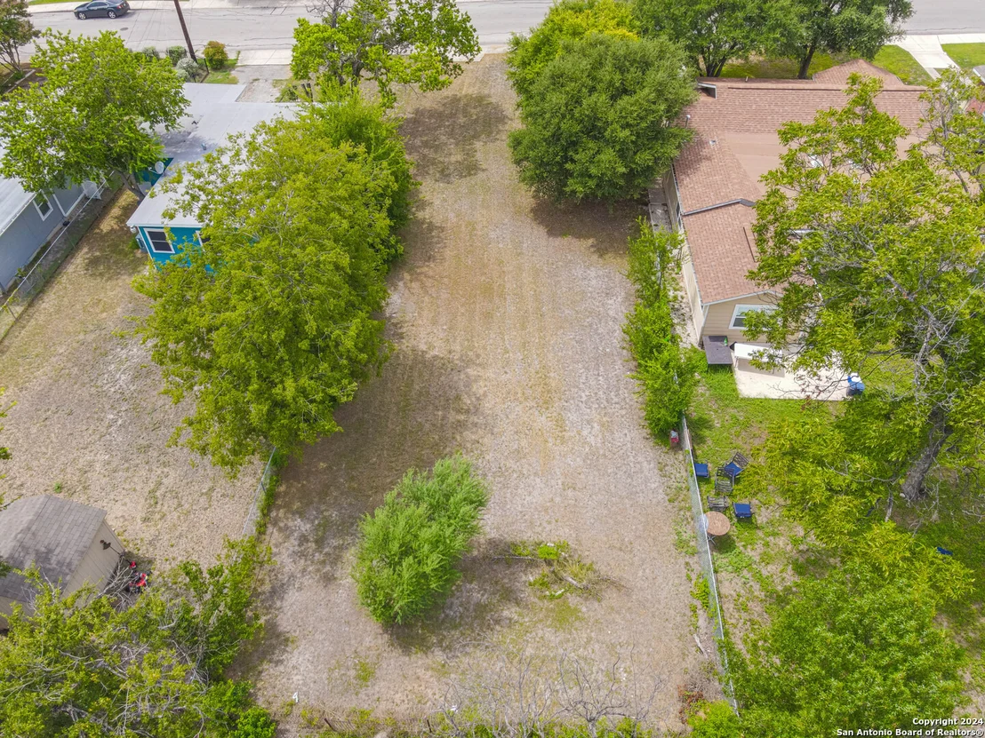 Photo of 210 CONCORD PL