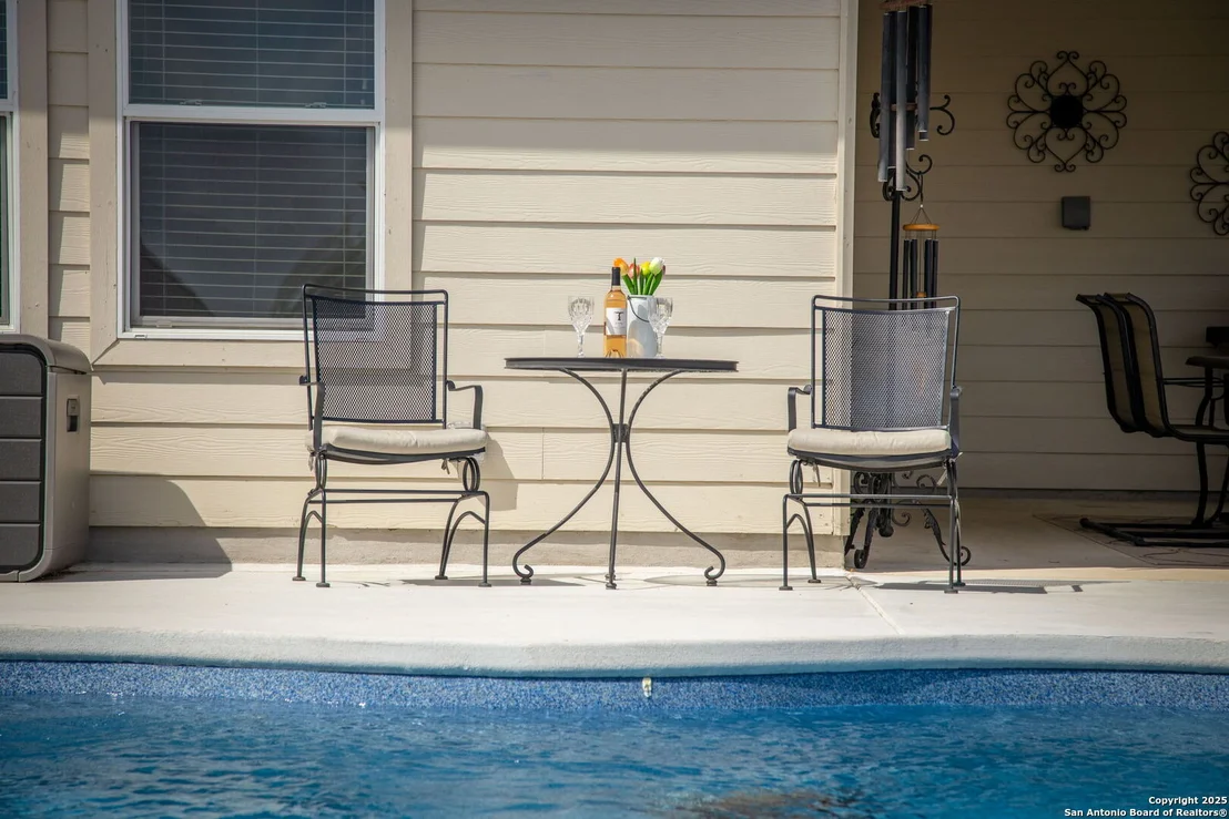 Photo of 124 White Rock