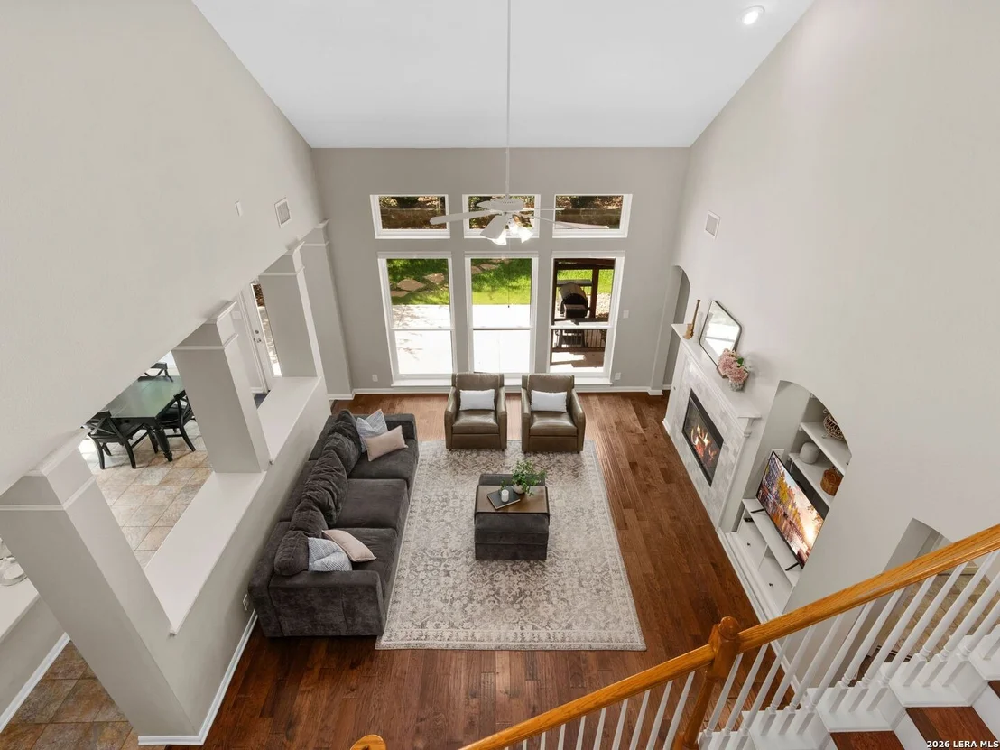Photo of 2615 Rogers Bluff
