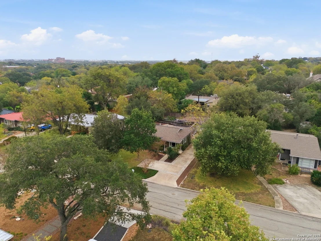 Photo of 112 Lyman
