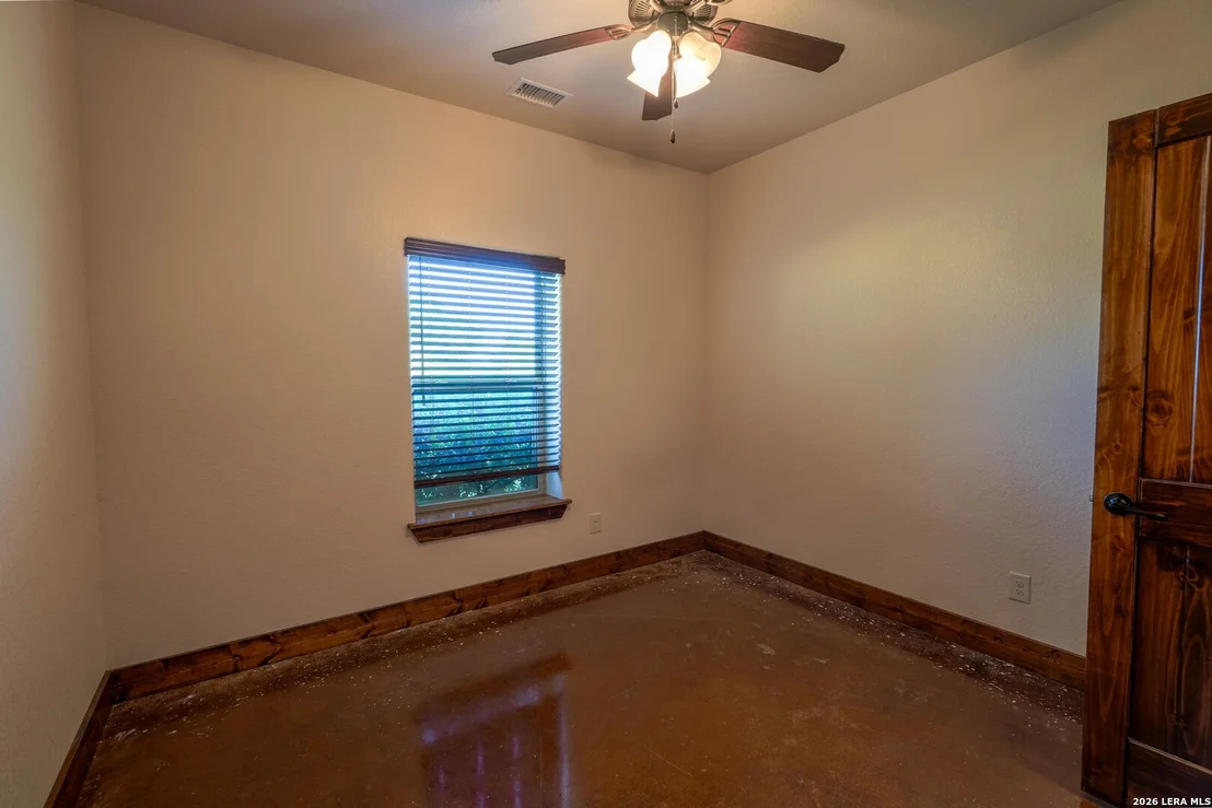Photo of 331 County Road 423