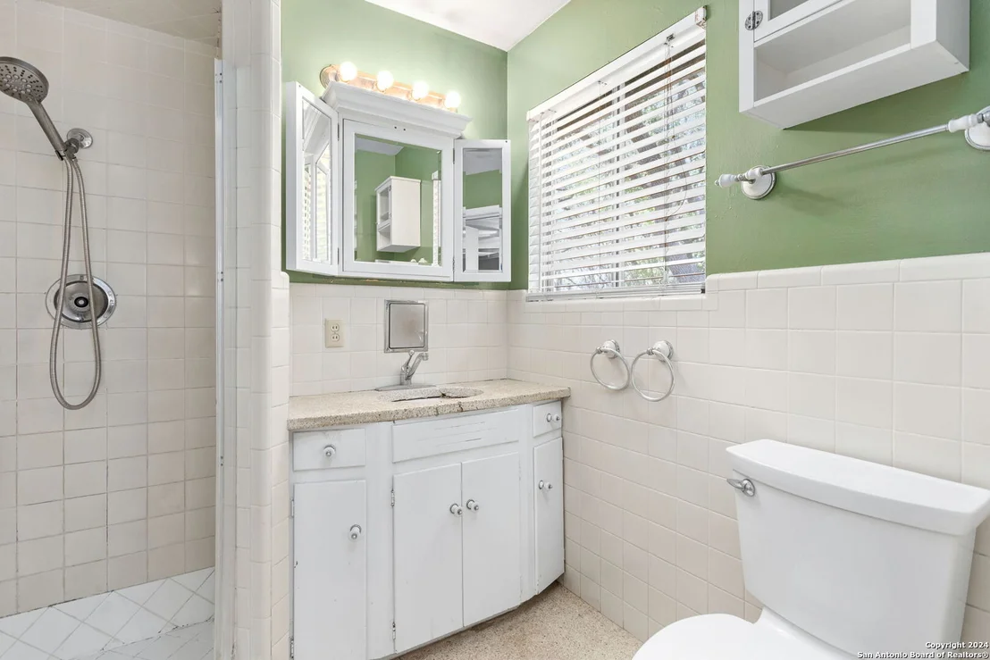 Photo of 239 Donella Dr