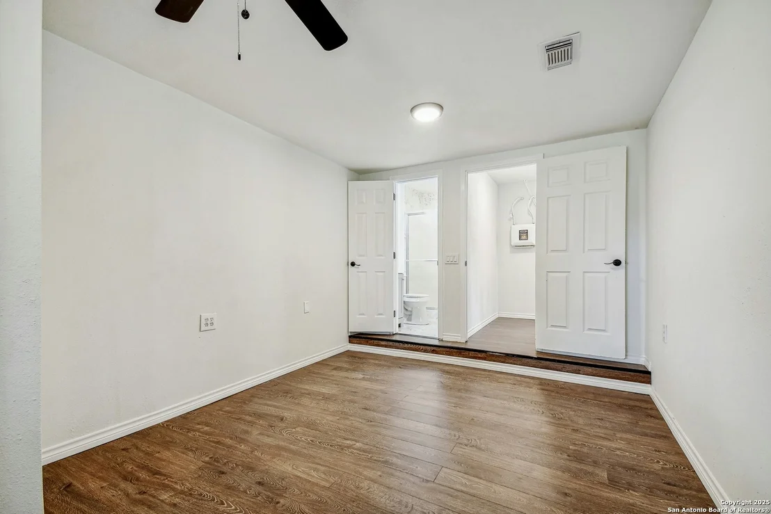 Photo of 315 Latch Drive