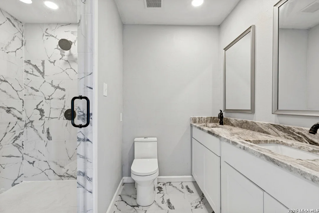 Photo of 13702 PEBBLE WALK
