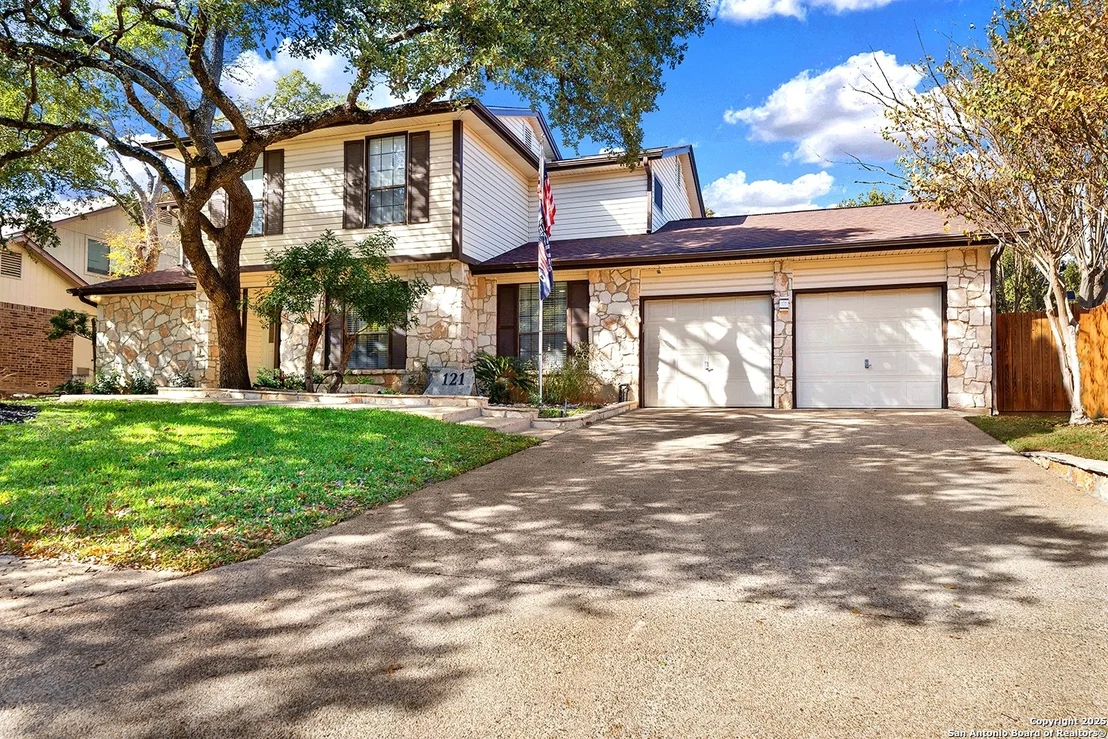 Photo of 121 SPYGLASS