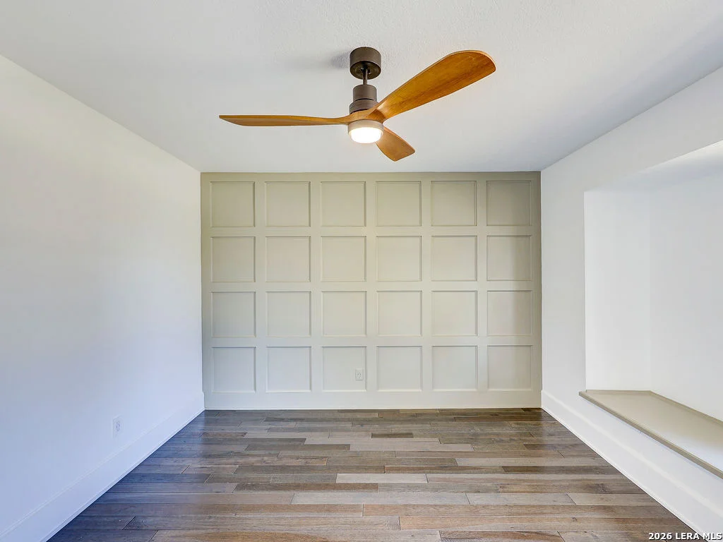 Photo of 29540 Red Bud Hill