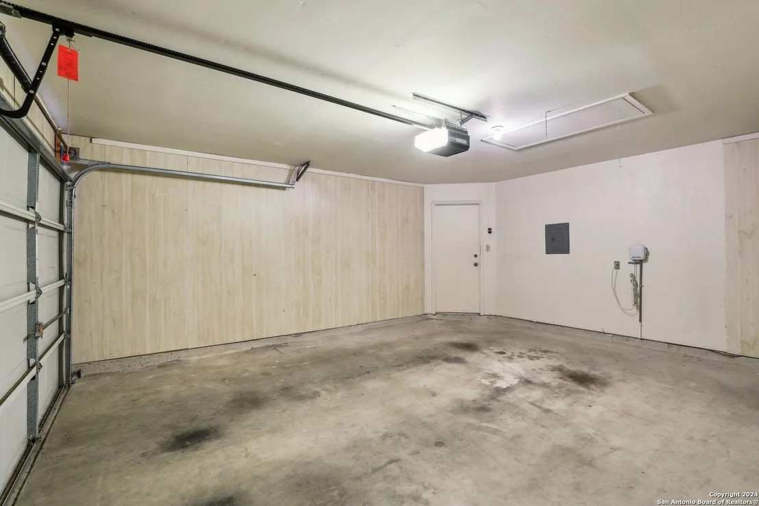 Photo of 9181 RIDGE PATH
