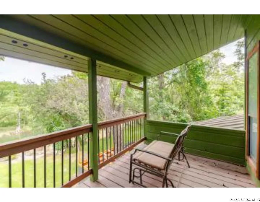 Photo of 9710 RIVER RD
