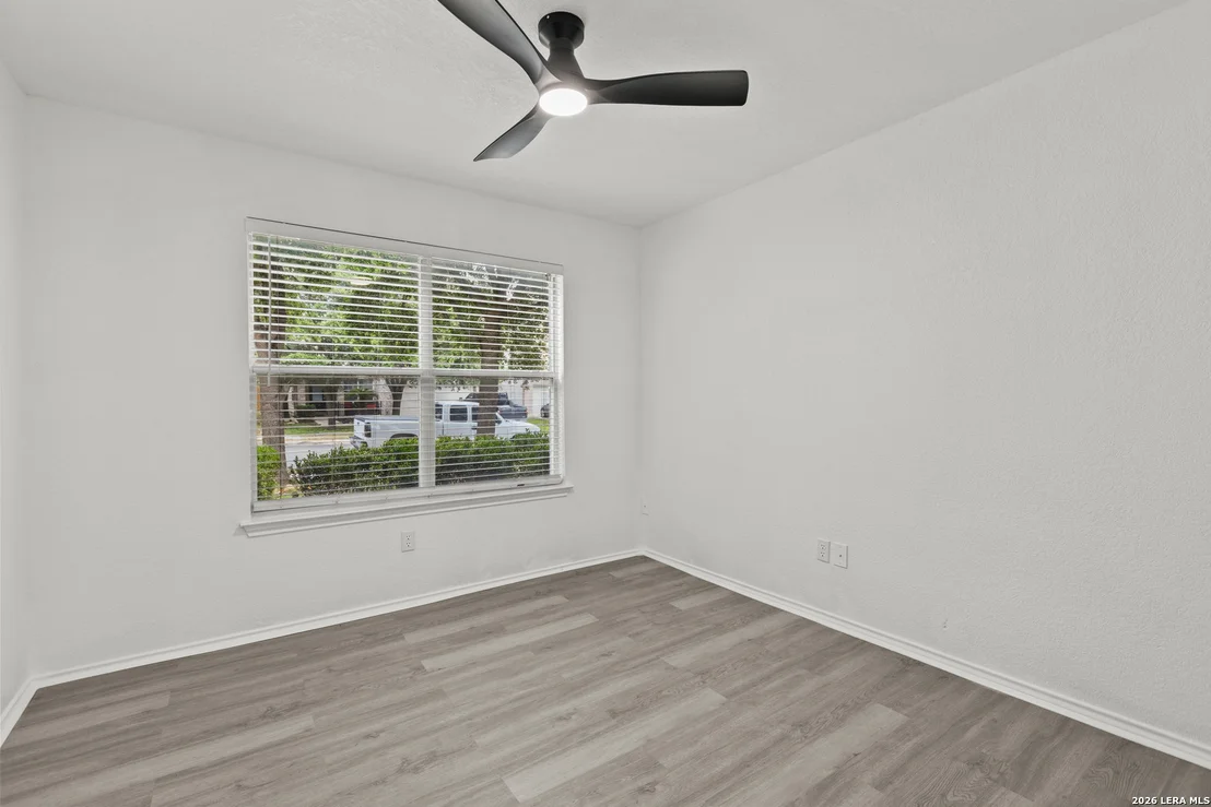 Photo of 1415 Barker Bay