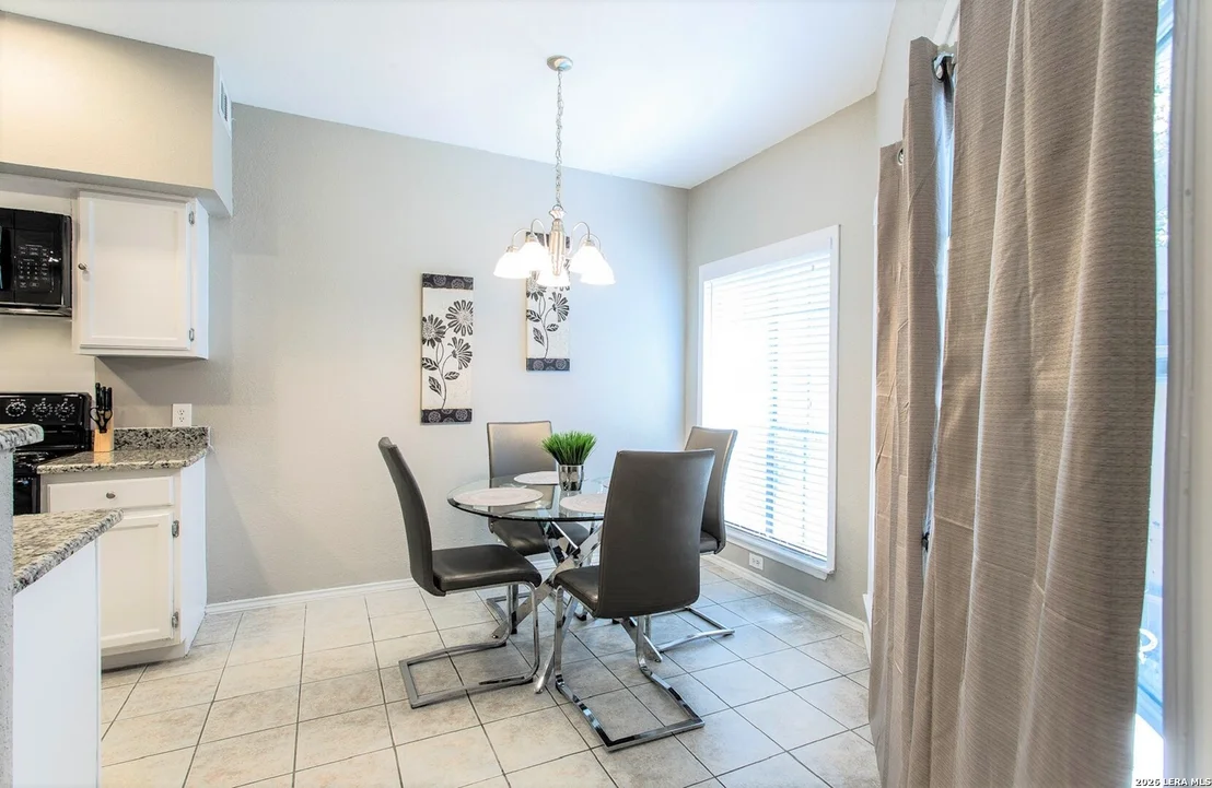 Photo of Unit 253 at 8633 Datapoint