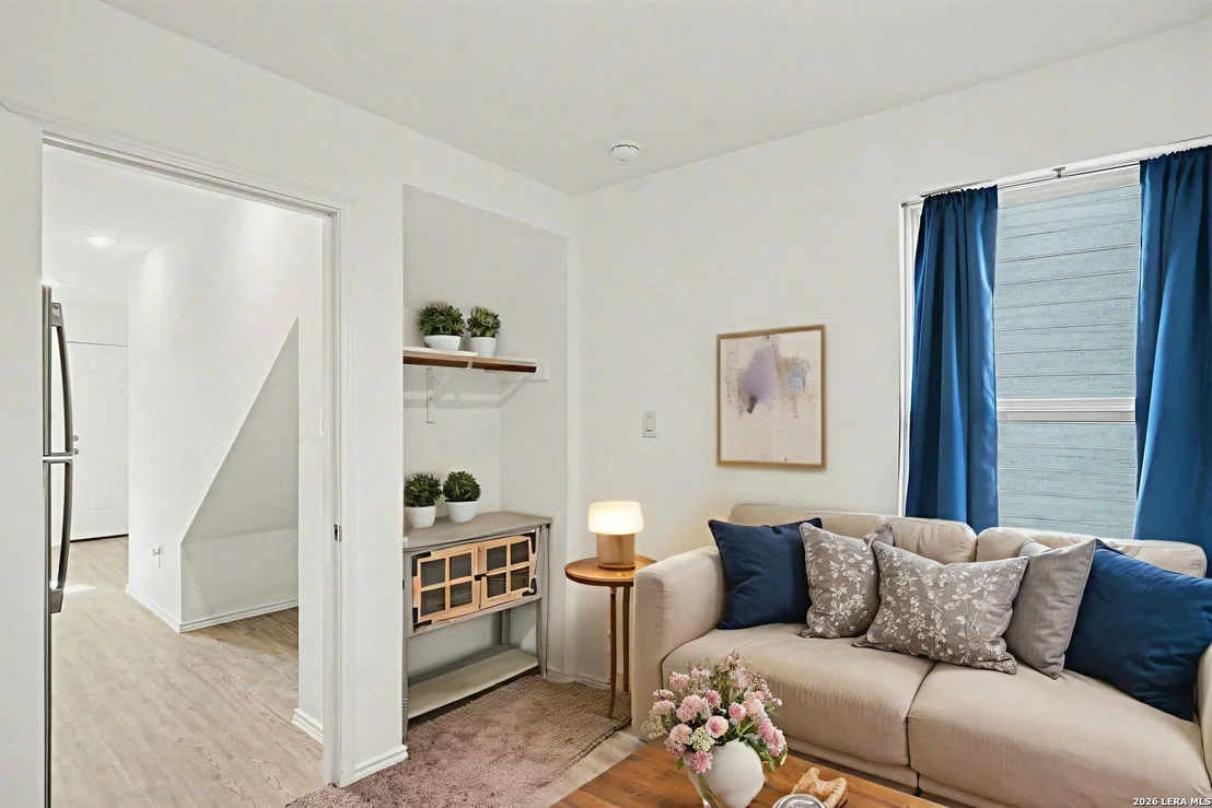 Photo of 7048 Elm Cove
