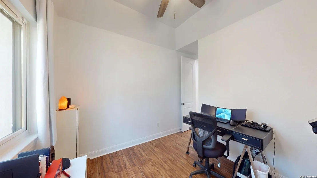 Photo of 795 Persimmon