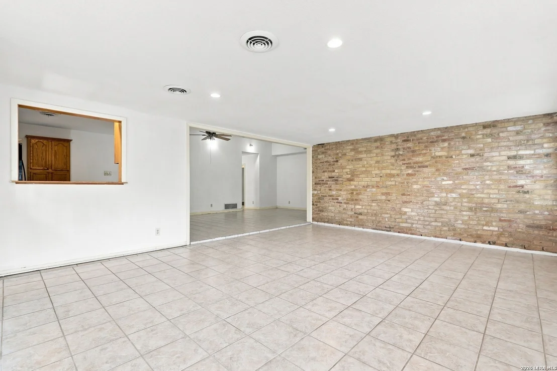 Photo of 2902 Old Ranch Rd