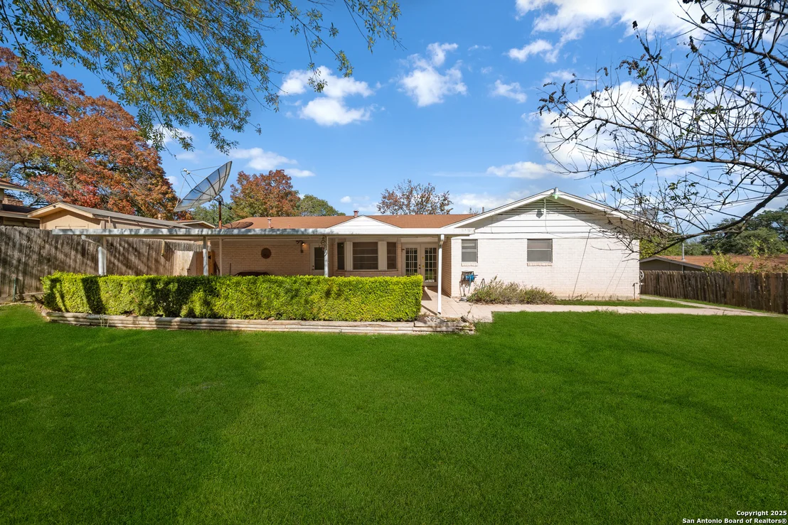 Photo of 3802 Oak