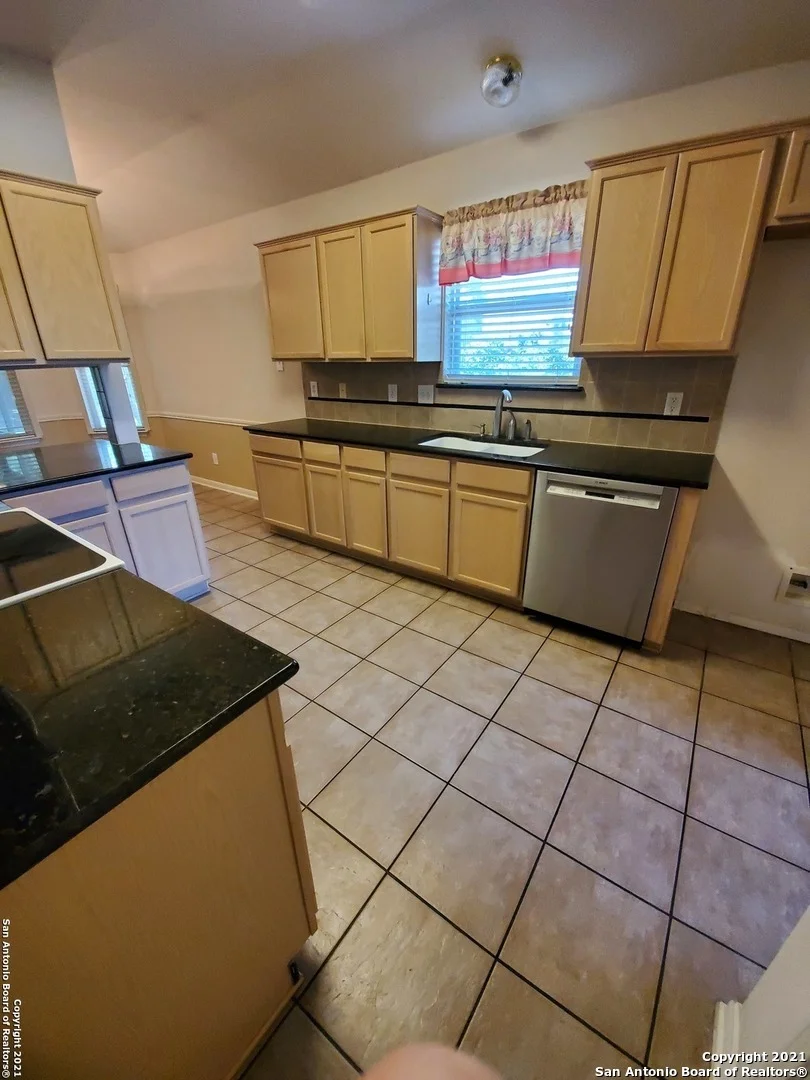 Photo of 13135 ALMOND BEND