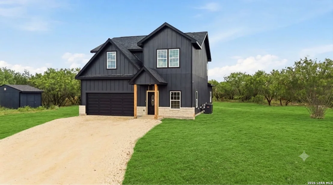 Photo of 111 County Road 2660