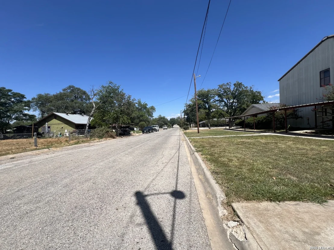 Photo of 409 Ave D