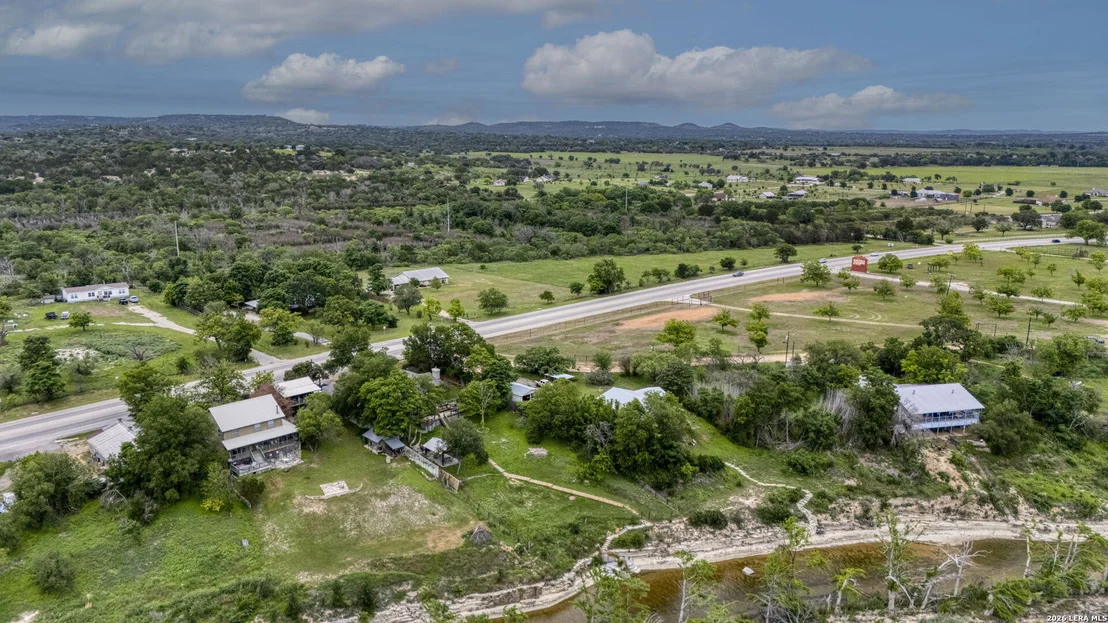 Photo of 5987 HIGHWAY 27