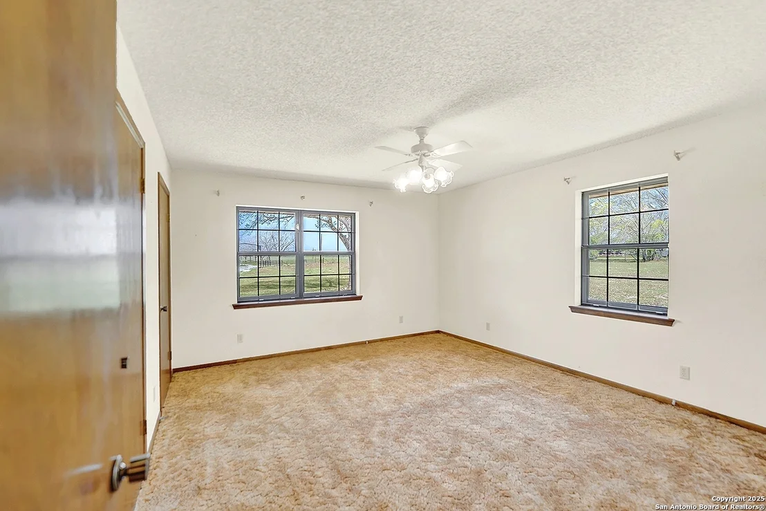 Photo of 1212 County Road 337