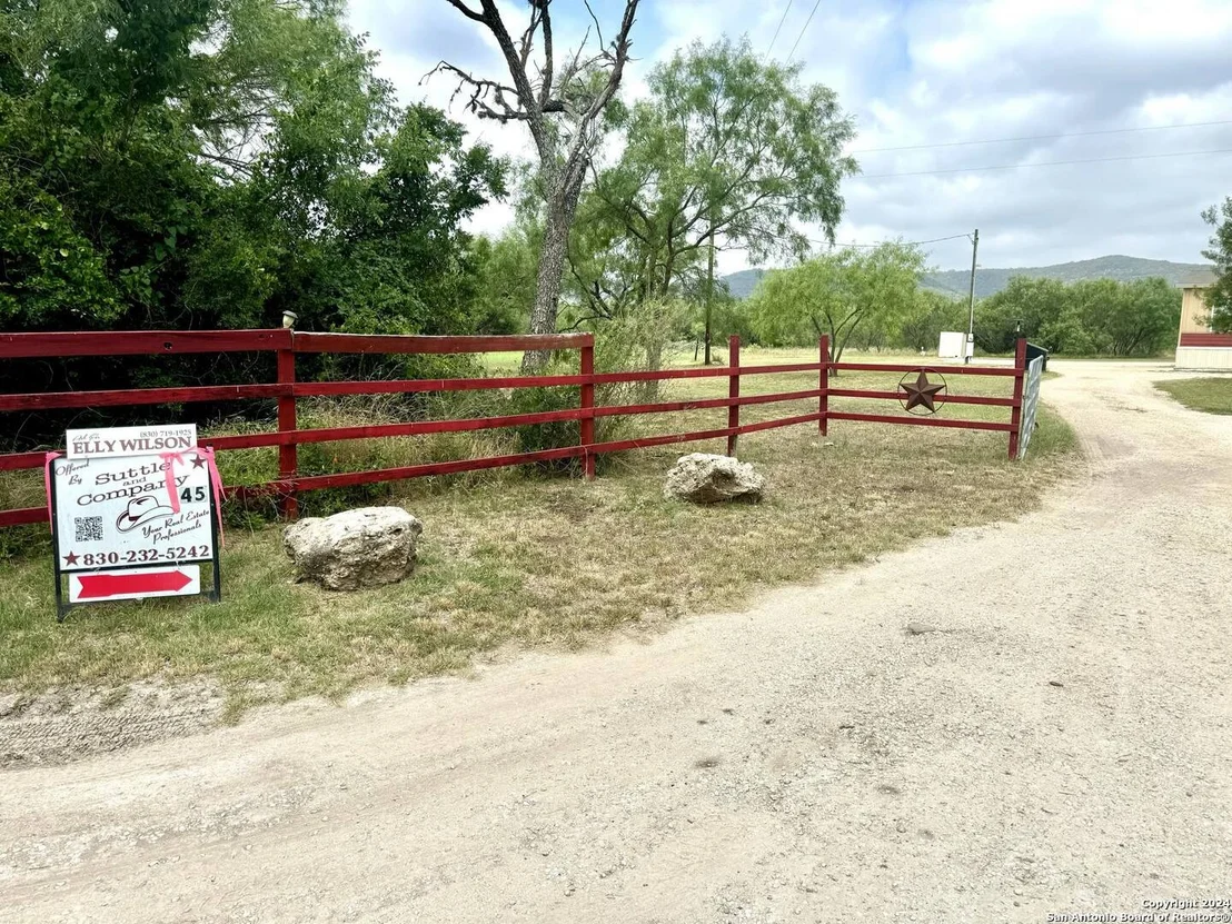 Photo of 1189A N CR 350