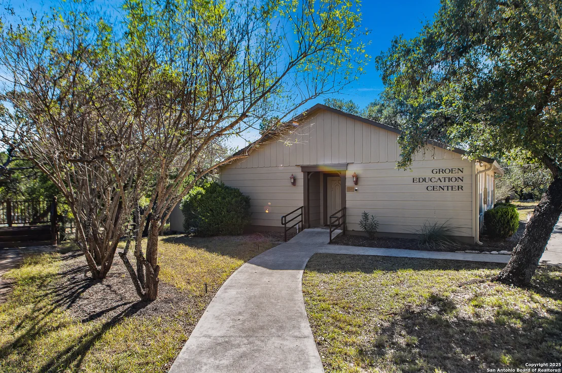 Photo of 1230 Echo Meadow