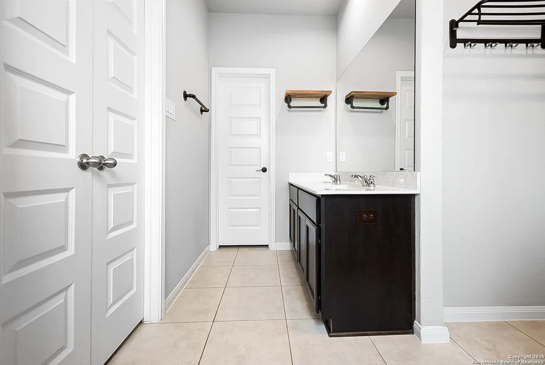 Photo of 12466 Belfort Pt