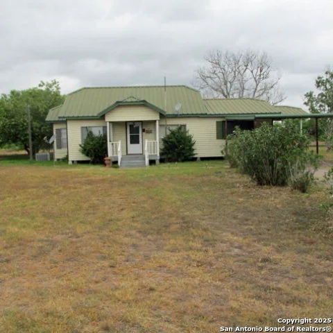 Photo of 215 CR 624