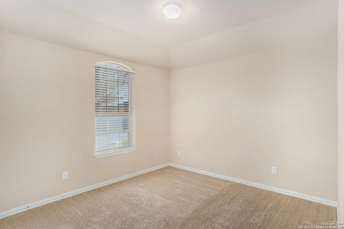 Photo of 466 Meadow Wind