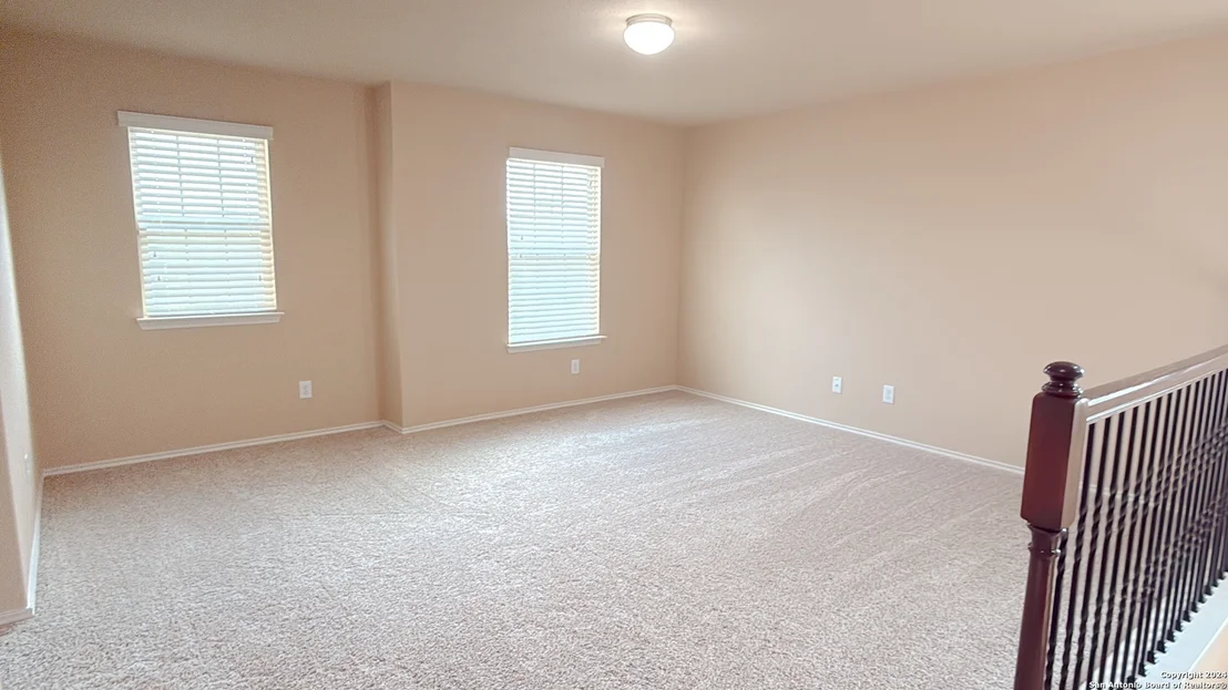 Photo of 8411 PUENTE
