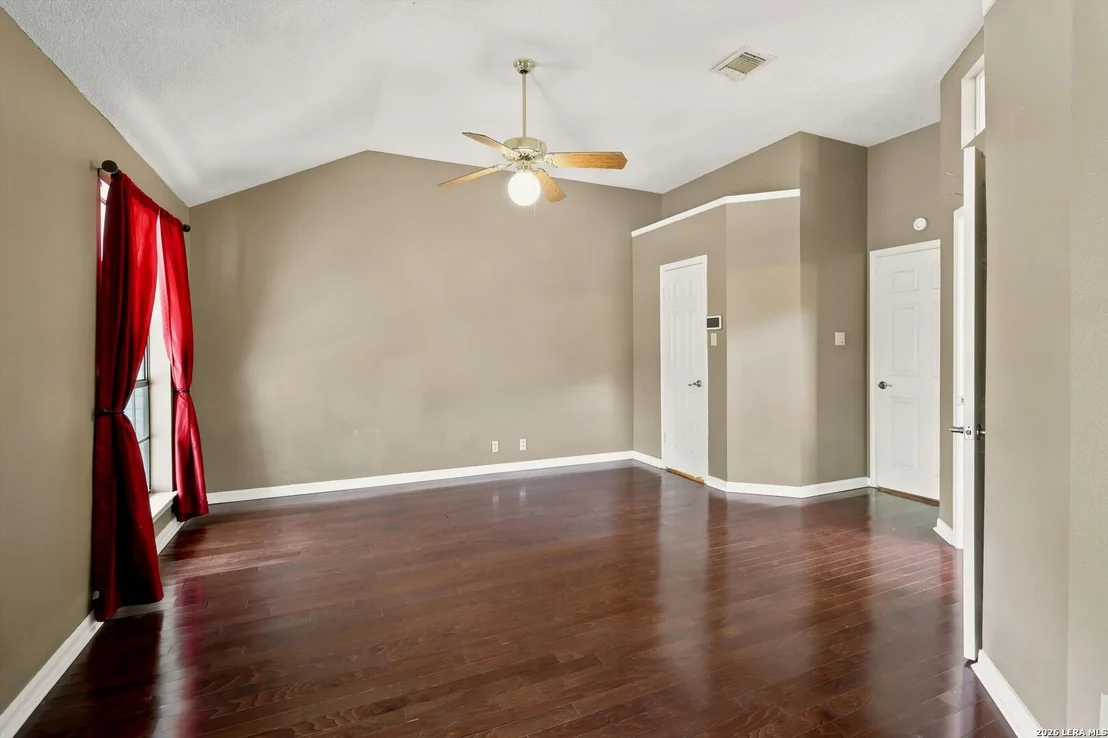 Photo of 8814 Lost Woods